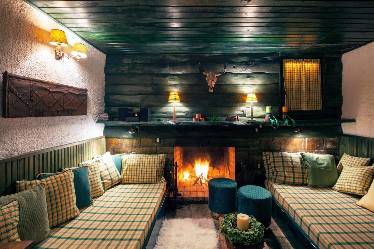 Dandy Villas Agoriani - Chalet Ivoni - Fireplace Eptálofos Eksteriør bilde